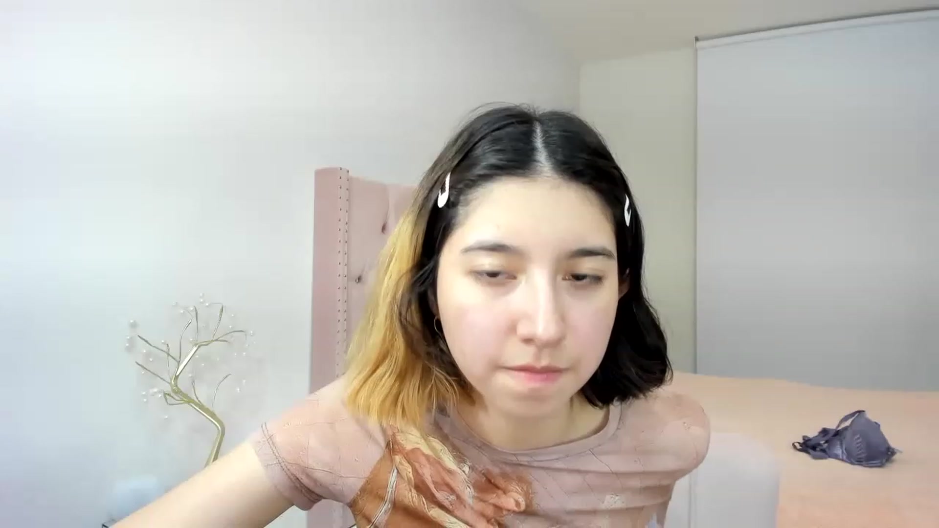 Gallery image thumbnail from Cherrycute666's myfreecams stream on, 11/23/2022, 06:26 image 4 of 20