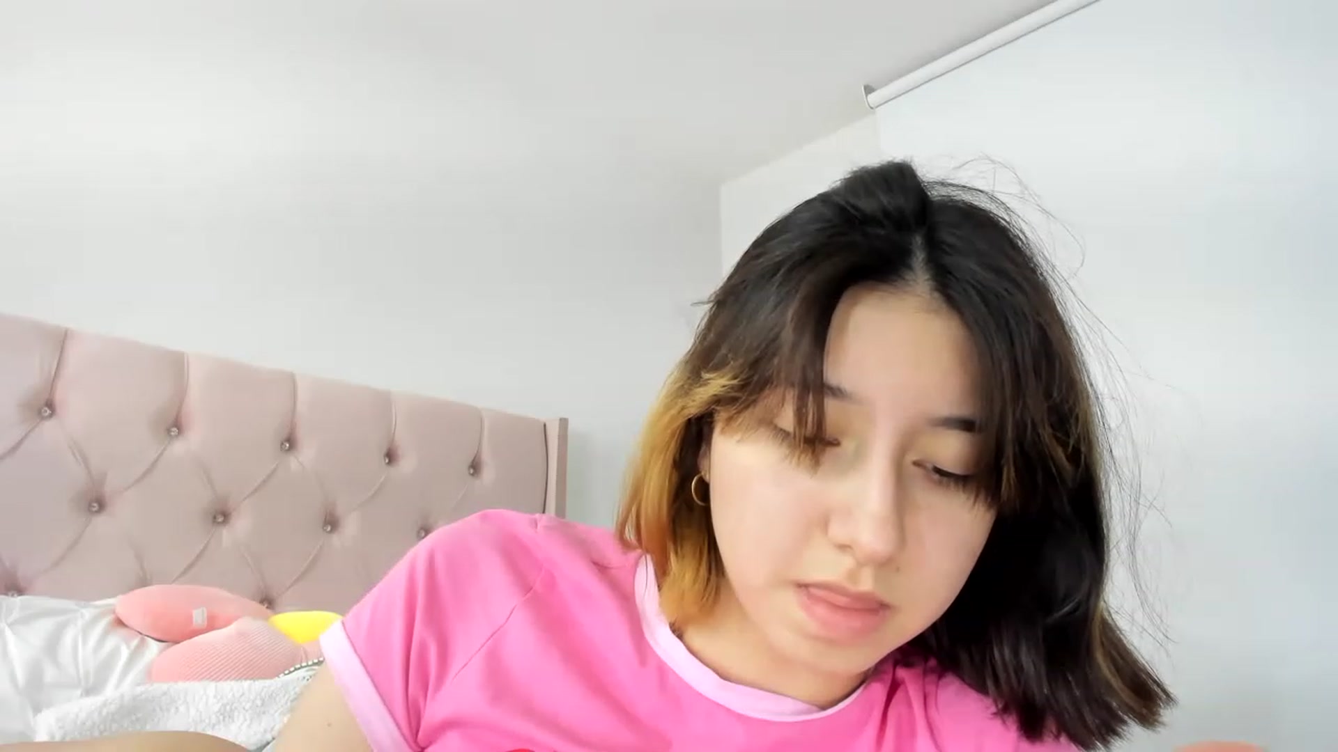 Gallery image thumbnail from Cherrycute666's myfreecams stream on, 11/24/2022, 11:47 image 19 of 20