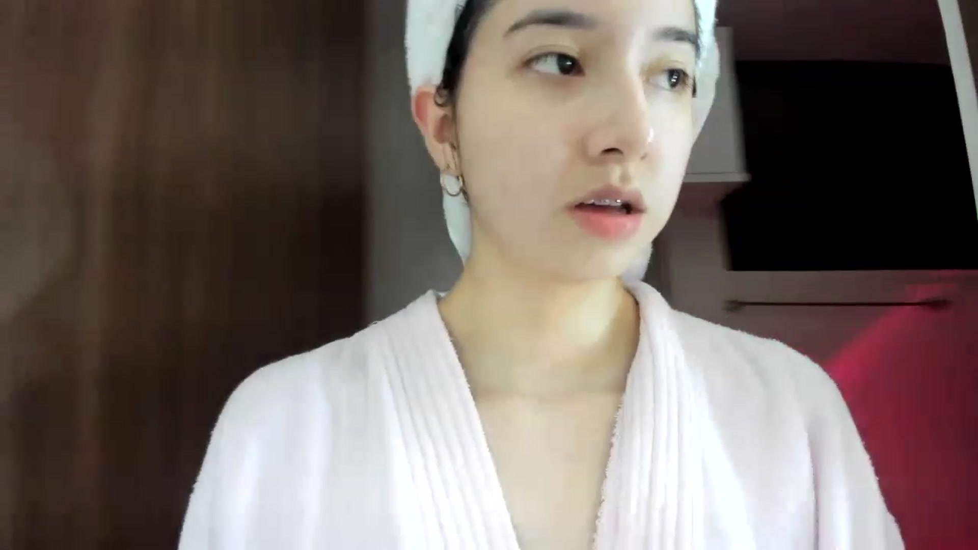Gallery image thumbnail from Cherrycute666's myfreecams stream on, 11/26/2022, 11:00 image 19 of 20