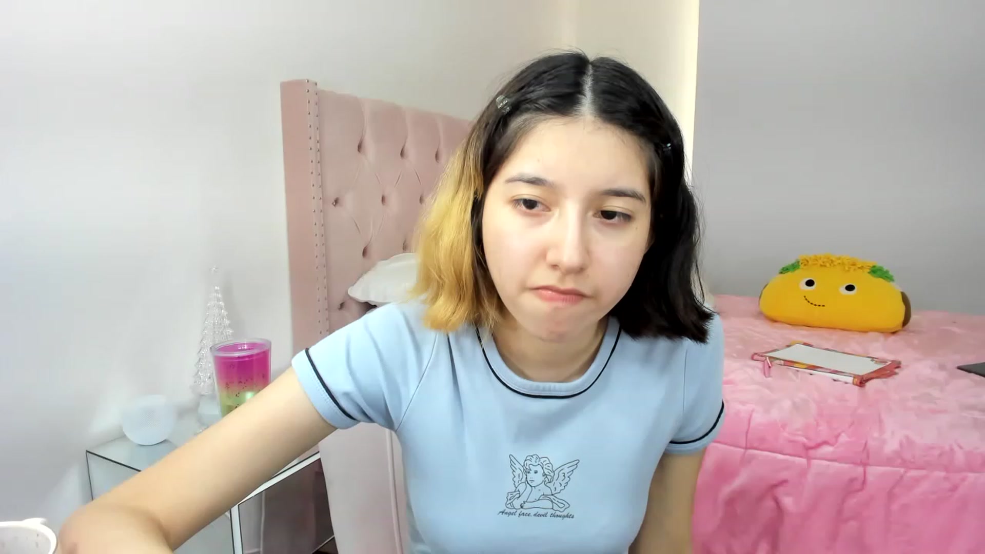 Gallery image thumbnail from Cherrycute666's myfreecams stream on, 11/26/2022, 14:42 image 19 of 20