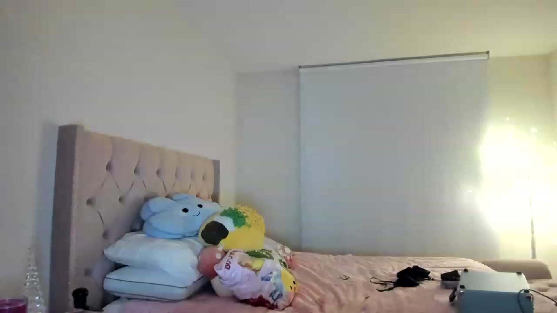 Gallery image thumbnail from Cherrycute666's myfreecams stream on, 12/01/2022, 09:19 image 7 of 20