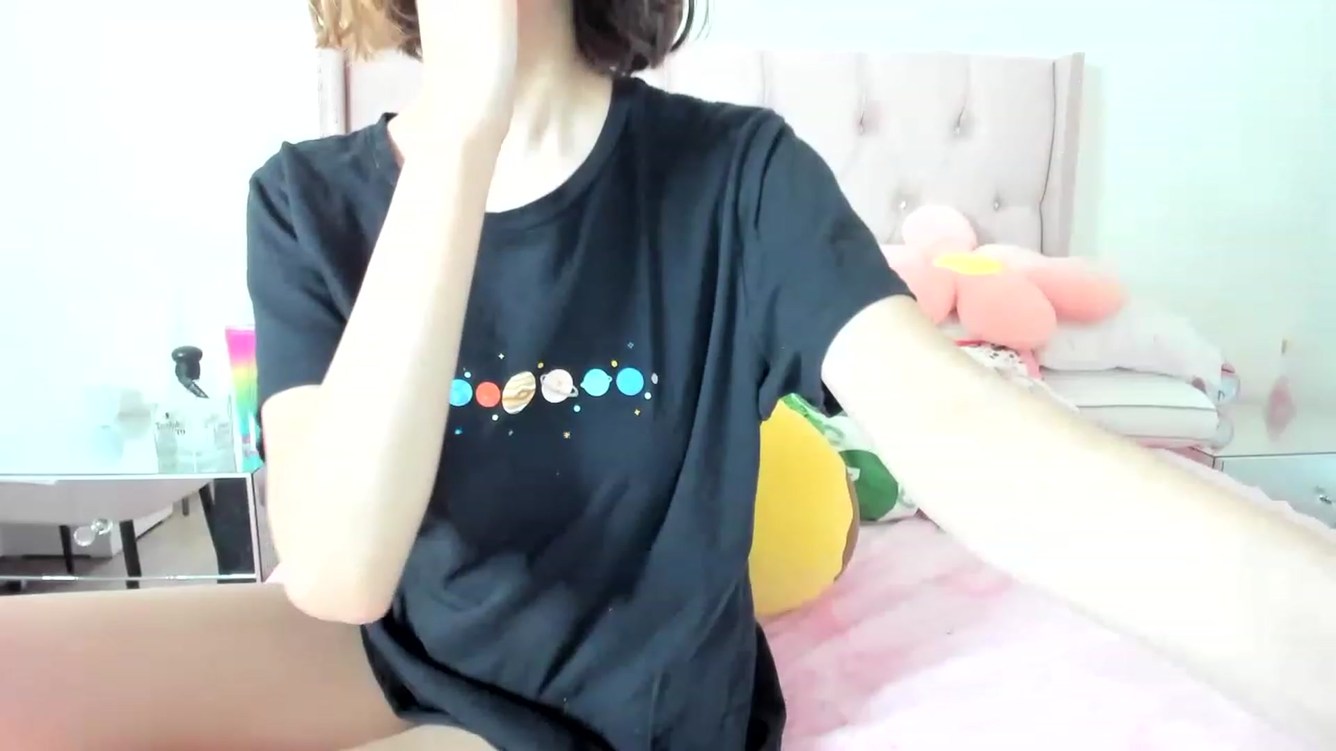 Gallery image thumbnail from Cherrycute666's myfreecams stream on, 12/01/2022, 11:42 image 8 of 20
