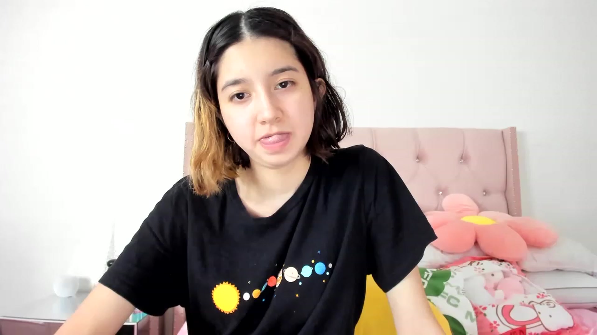 Gallery image thumbnail from Cherrycute666's myfreecams stream on, 12/01/2022, 11:42 image 9 of 20
