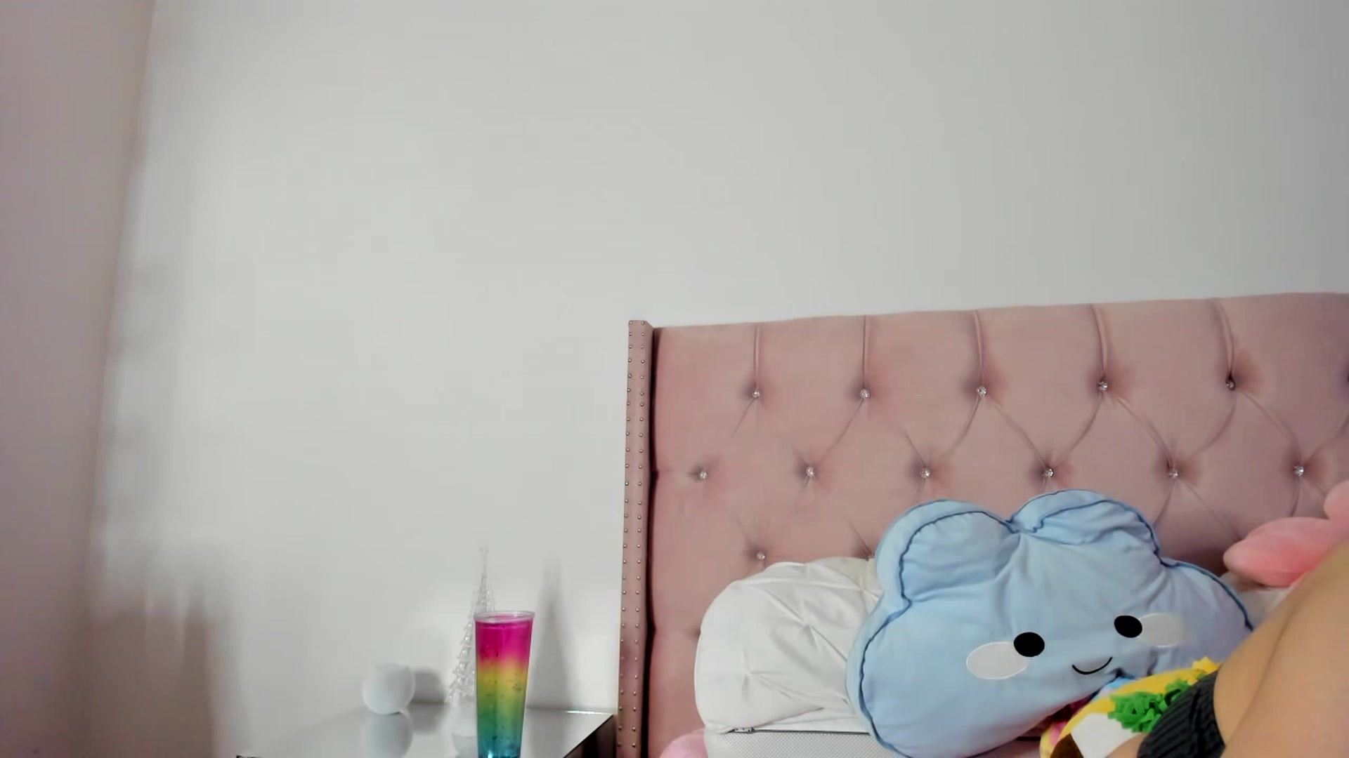 Gallery image thumbnail from Cherrycute666's myfreecams stream on, 12/02/2022, 02:22 image 6 of 20