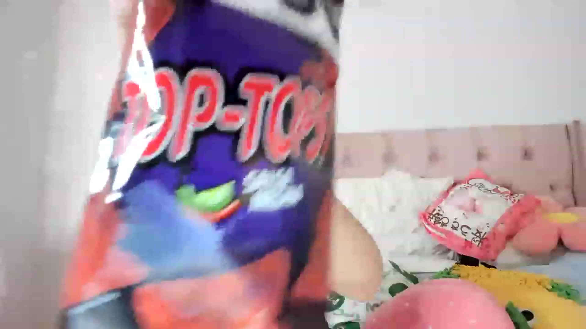 Gallery image thumbnail from Cherrycute666's myfreecams stream on, 12/02/2022, 11:41 image 16 of 20