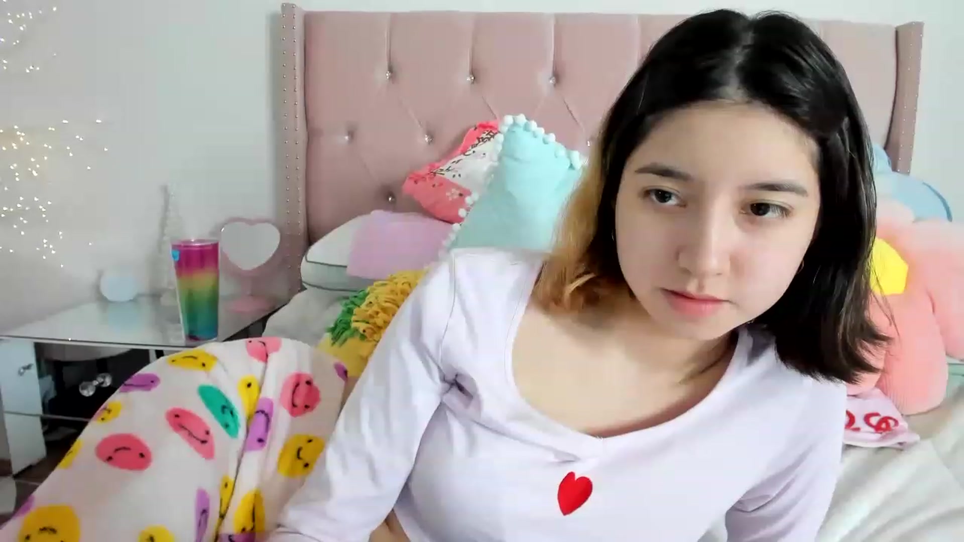 Gallery image thumbnail from Cherrycute666's myfreecams stream on, 12/08/2022, 02:36 image 6 of 20