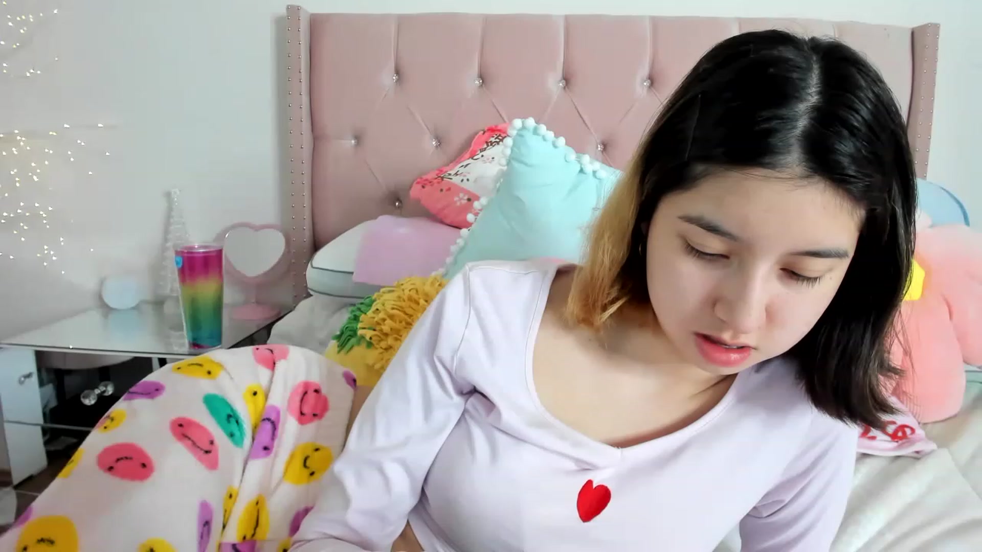 Gallery image thumbnail from Cherrycute666's myfreecams stream on, 12/08/2022, 02:36 image 7 of 20