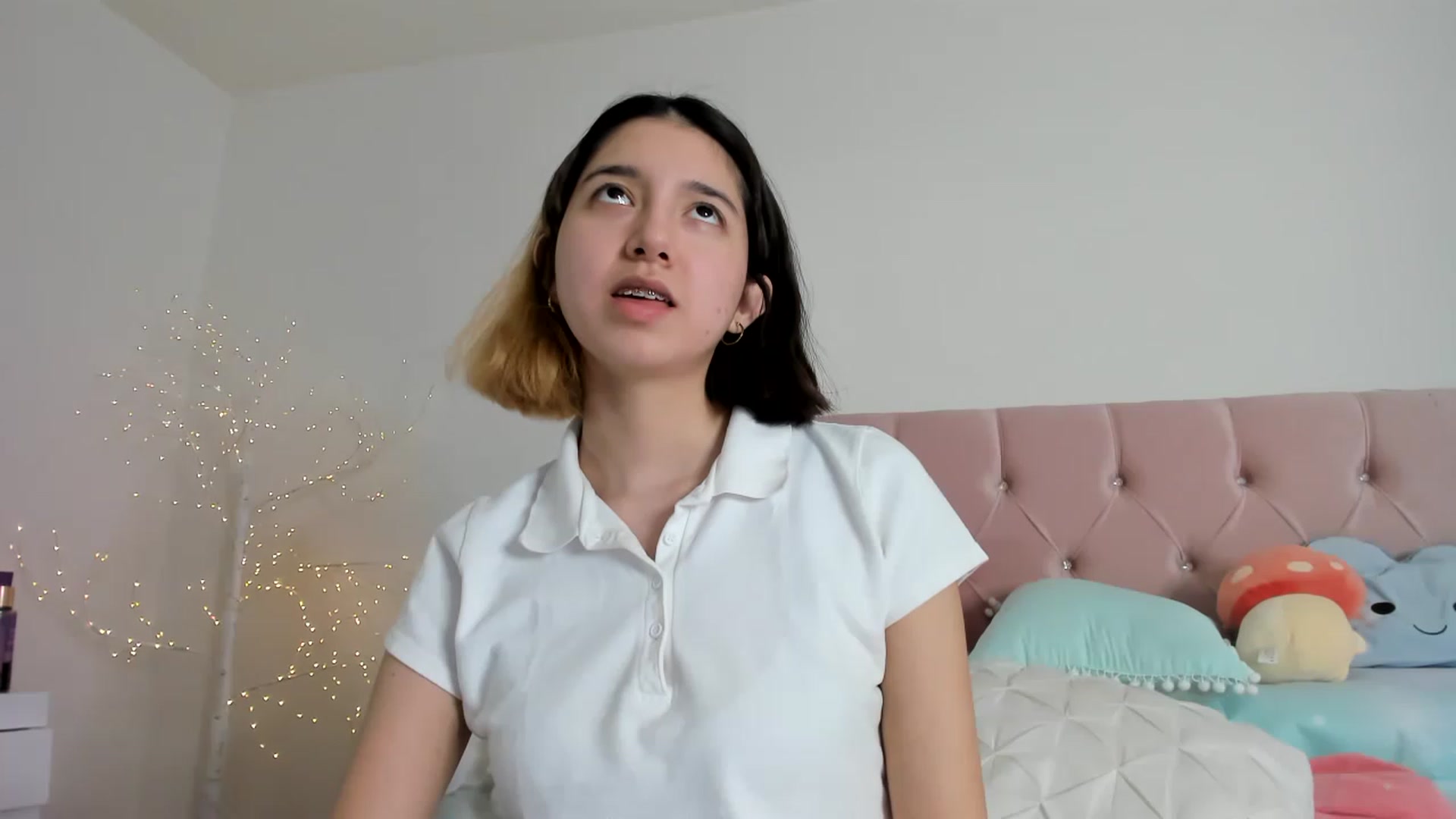 Gallery image thumbnail from Cherrycute666's myfreecams stream on, 12/10/2022, 12:13 image 6 of 20