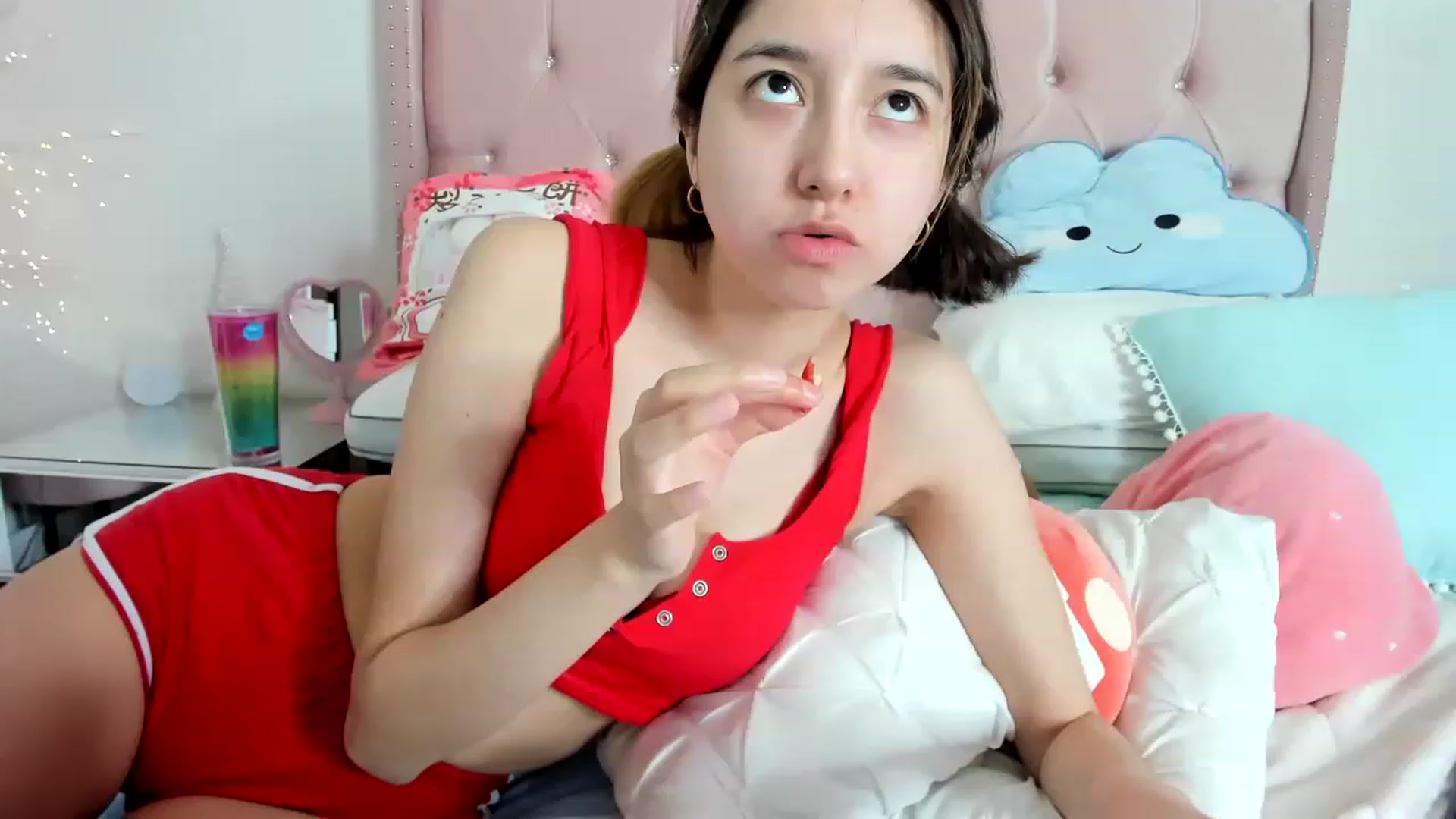 Gallery image thumbnail from Cherrycute666's myfreecams stream on, 12/11/2022, 12:33 image 5 of 20