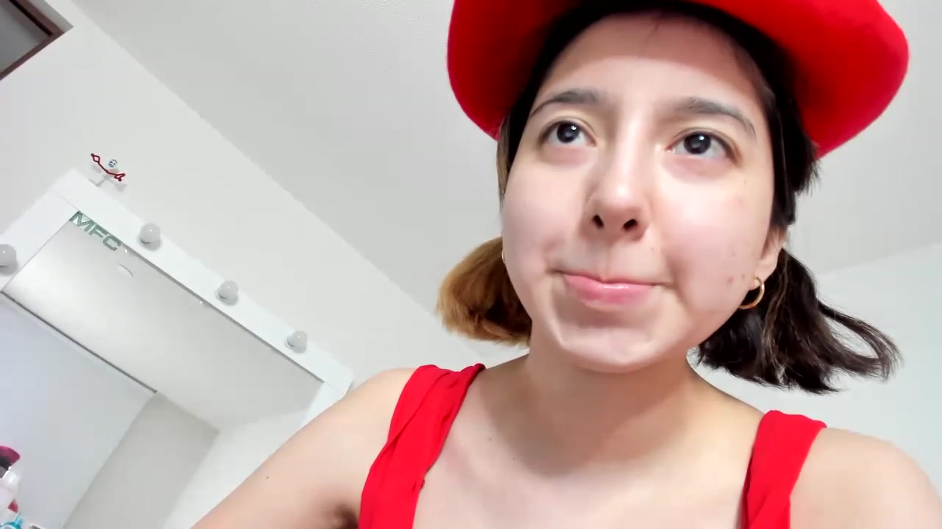 Gallery image thumbnail from Cherrycute666's myfreecams stream on, 12/11/2022, 12:33 image 12 of 20