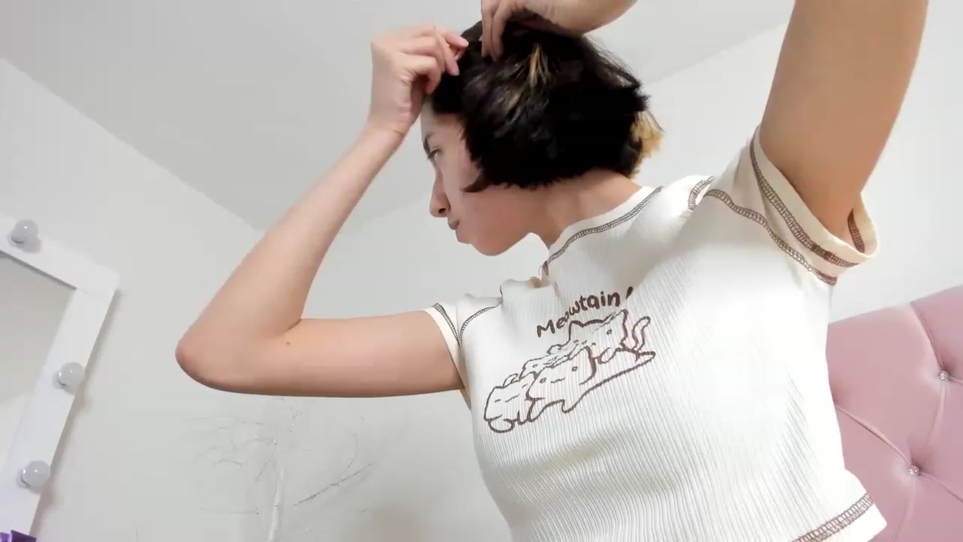 Gallery image thumbnail from Cherrycute666's myfreecams stream on, 12/21/2022, 16:46 image 13 of 20