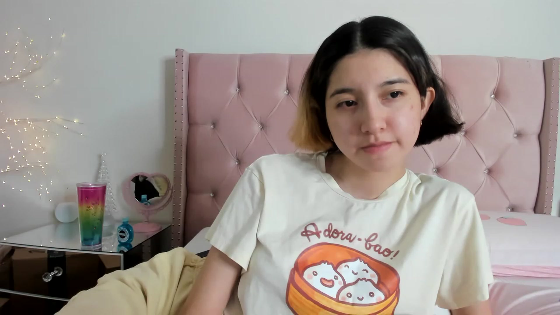 Gallery image thumbnail from Cherrycute666's myfreecams stream on, 12/23/2022, 11:46 image 9 of 20