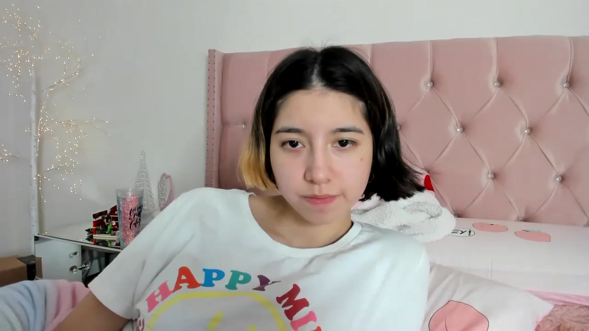 Gallery image thumbnail from Cherrycute666's myfreecams stream on, 12/28/2022, 03:55 image 8 of 20