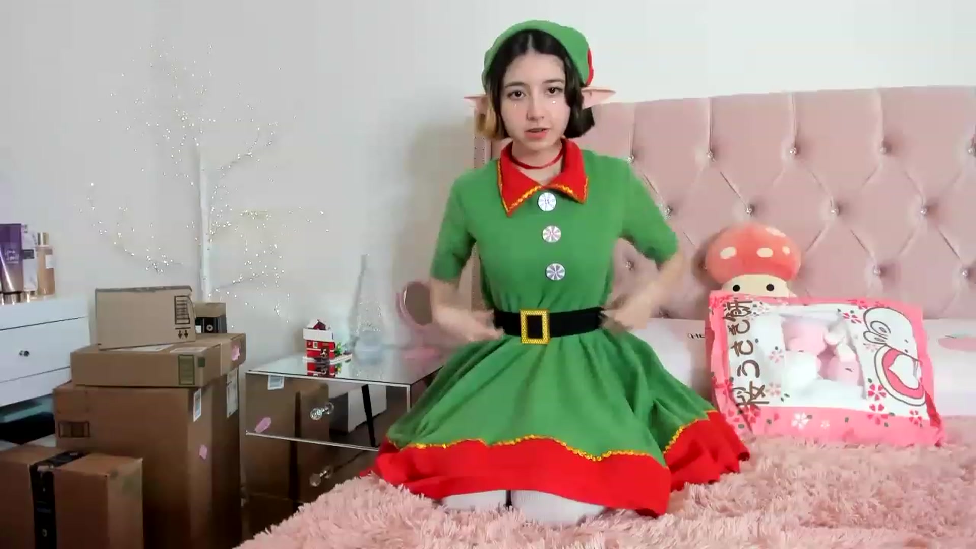 Gallery image thumbnail from Cherrycute666's myfreecams stream on, 12/29/2022, 02:45 image 9 of 20