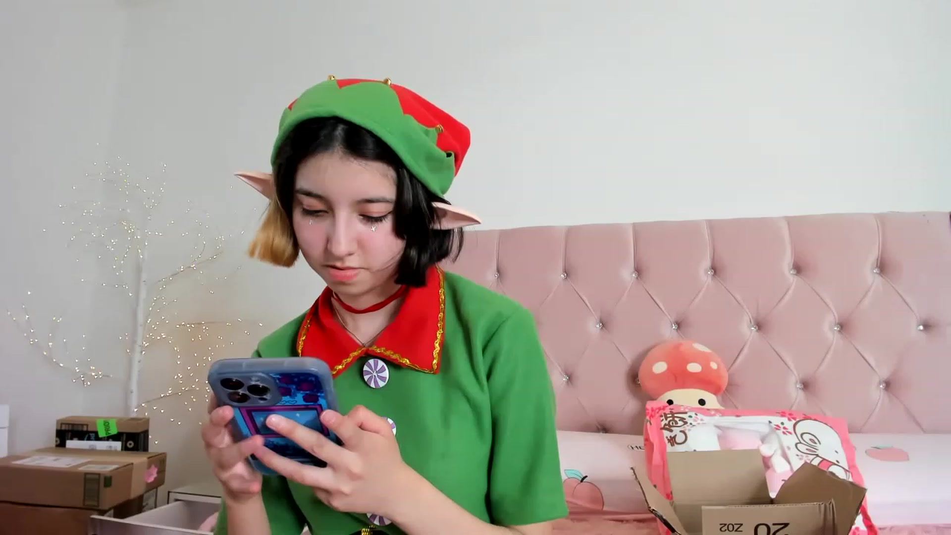 Gallery image thumbnail from Cherrycute666's myfreecams stream on, 12/29/2022, 04:05 image 2 of 20