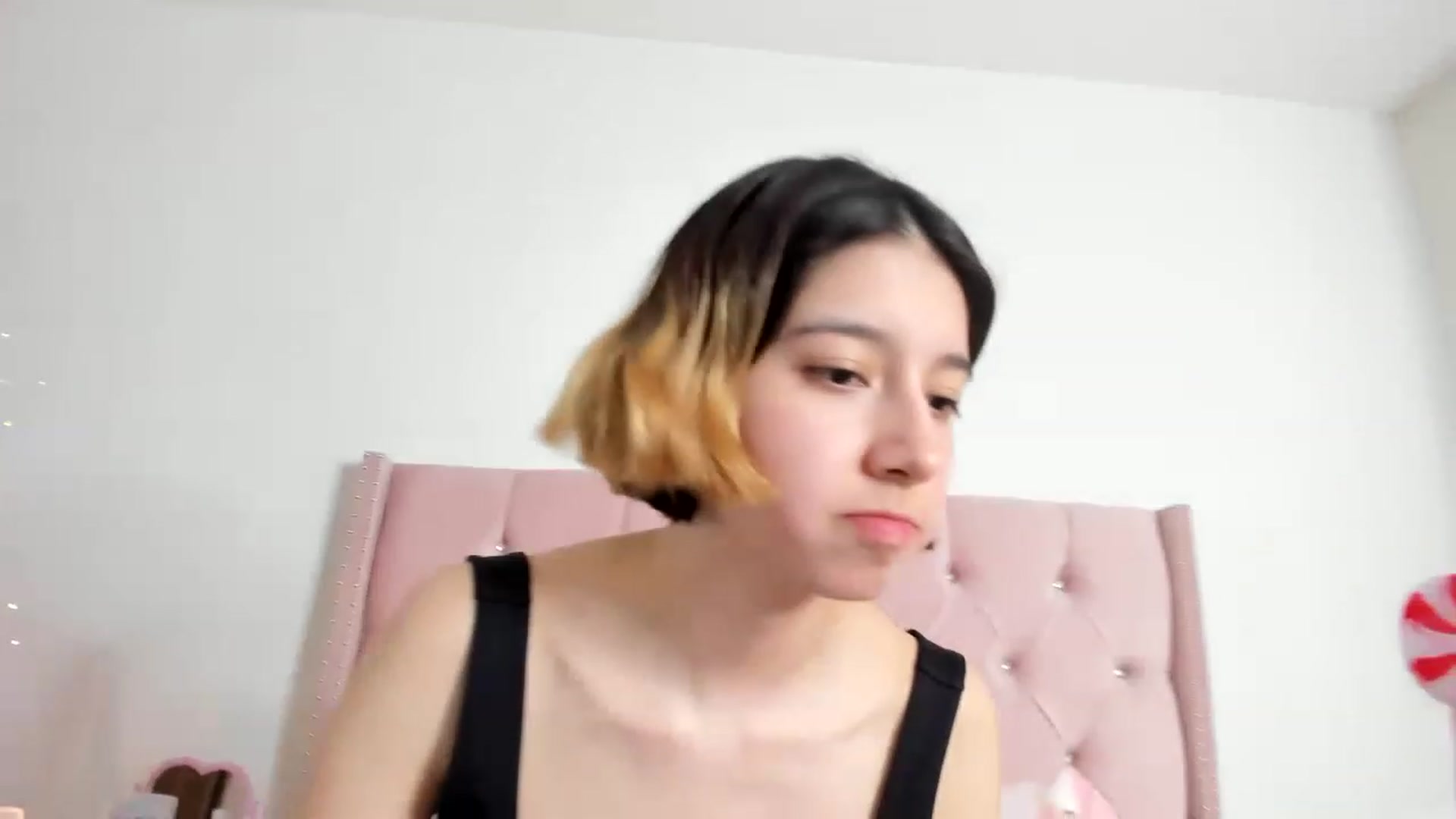Gallery image thumbnail from Cherrycute666's myfreecams stream on, 12/30/2022, 02:07 image 7 of 20