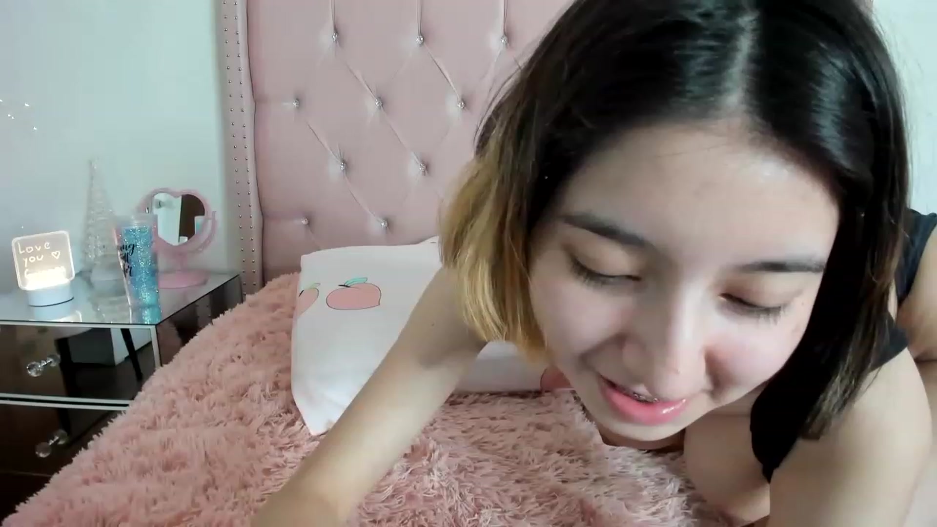 Gallery image thumbnail from Cherrycute666's myfreecams stream on, 12/30/2022, 02:07 image 3 of 20