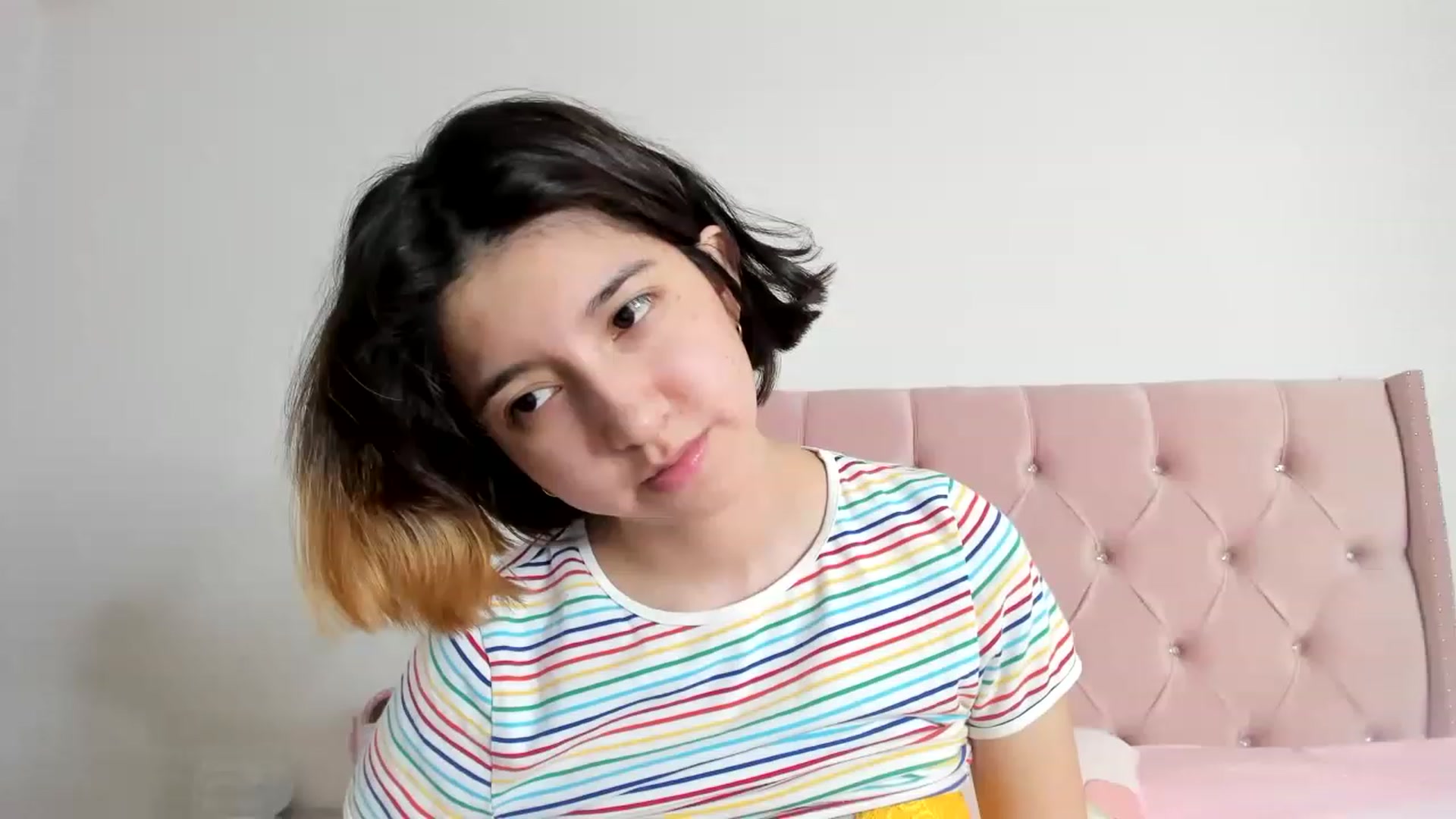 Gallery image thumbnail from Cherrycute666's myfreecams stream on, 01/02/2023, 11:45 image 20 of 20