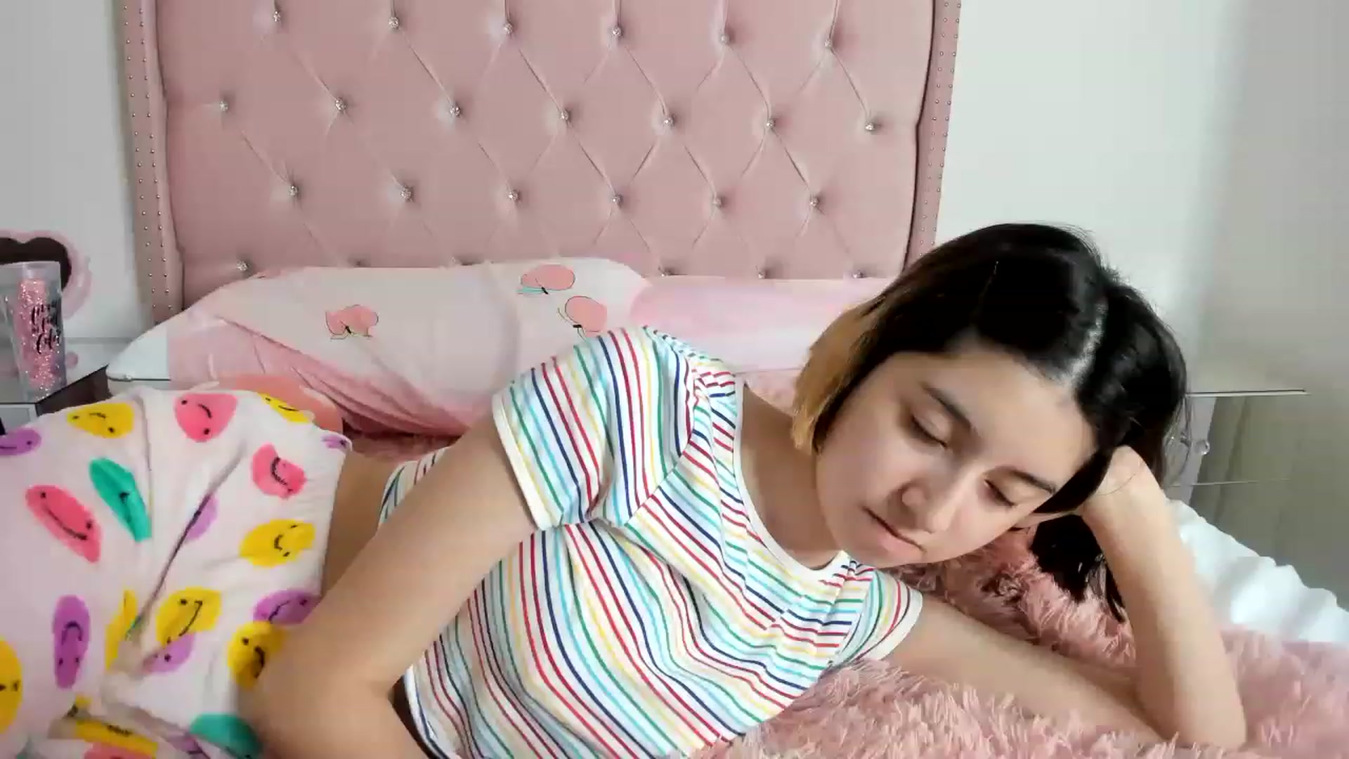 Gallery image thumbnail from Cherrycute666's myfreecams stream on, 01/02/2023, 13:07 image 2 of 20