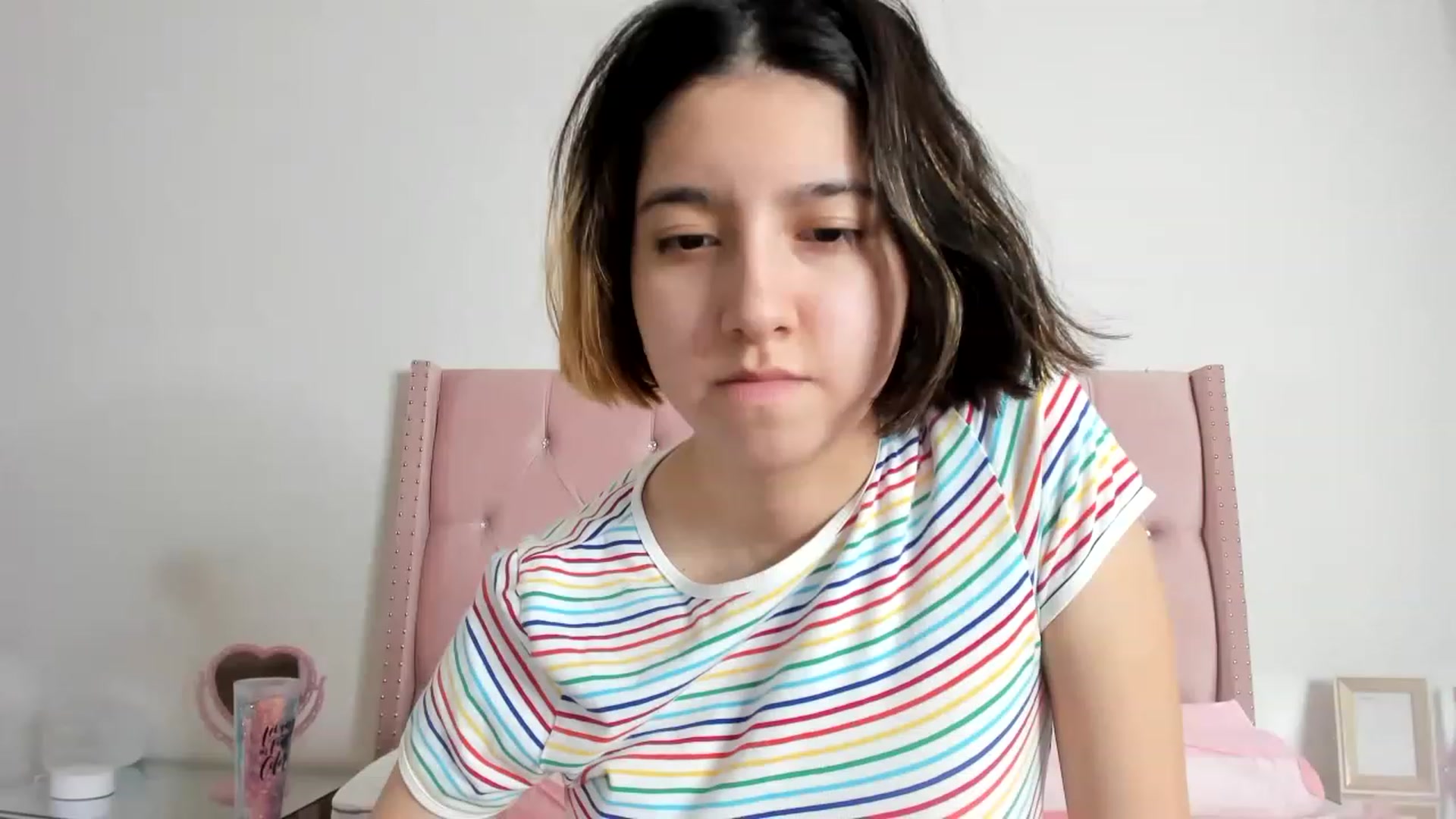 Gallery image thumbnail from Cherrycute666's myfreecams stream on, 01/02/2023, 13:07 image 8 of 20