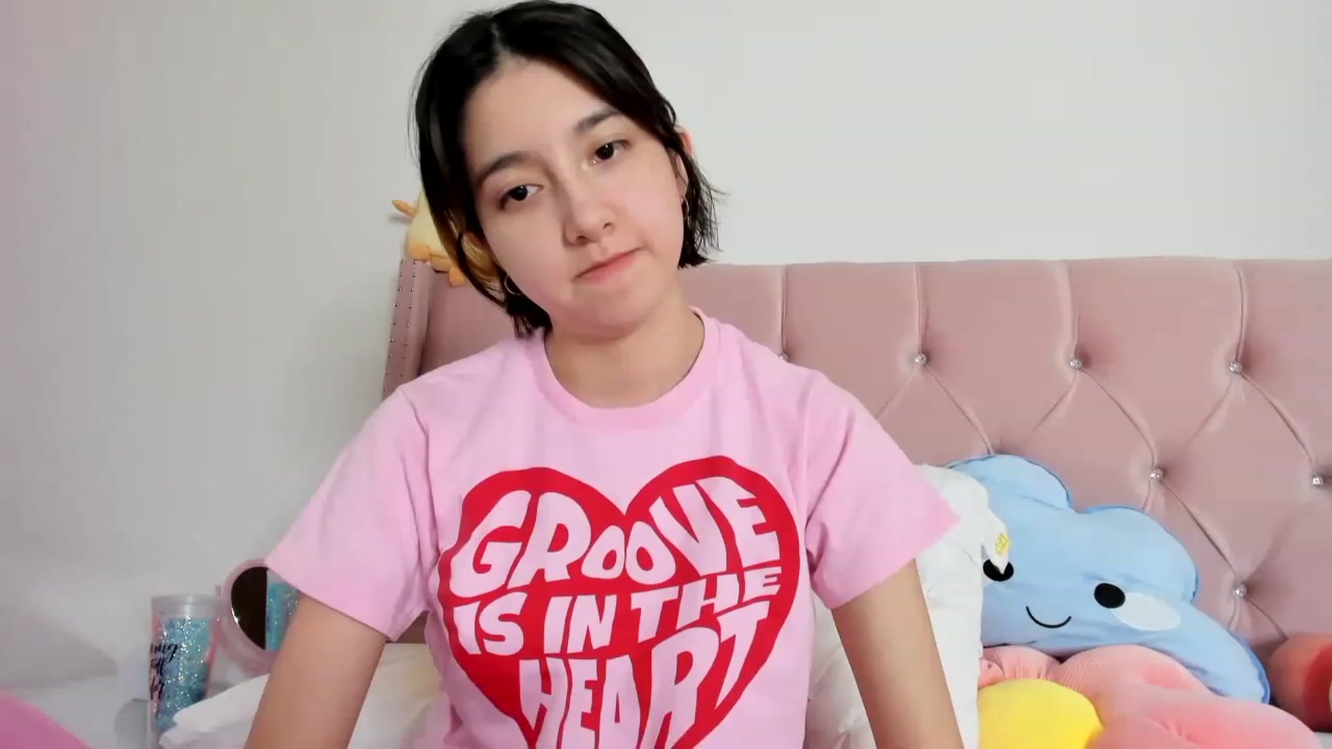 Gallery image thumbnail from Cherrycute666's myfreecams stream on, 01/13/2023, 13:12 image 20 of 20