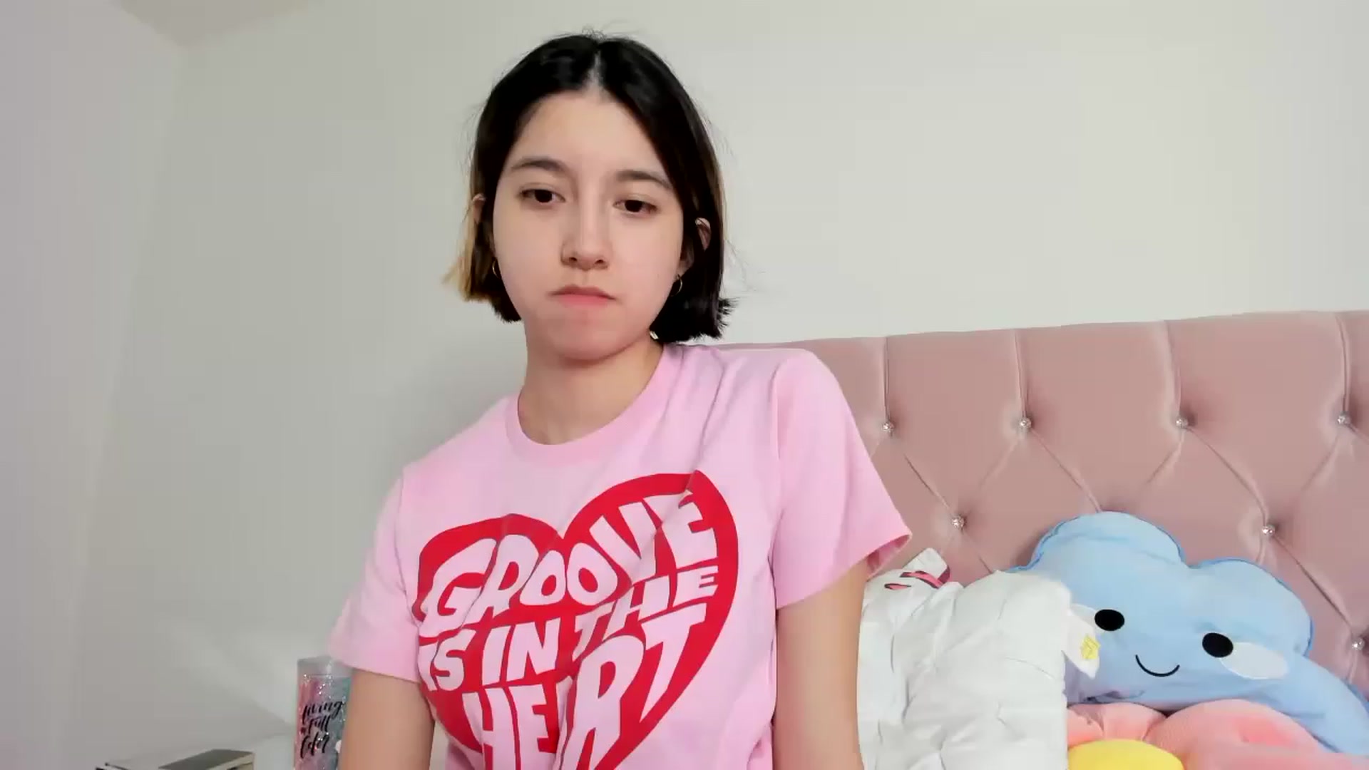 Gallery image thumbnail from Cherrycute666's myfreecams stream on, 01/13/2023, 13:59 image 5 of 20
