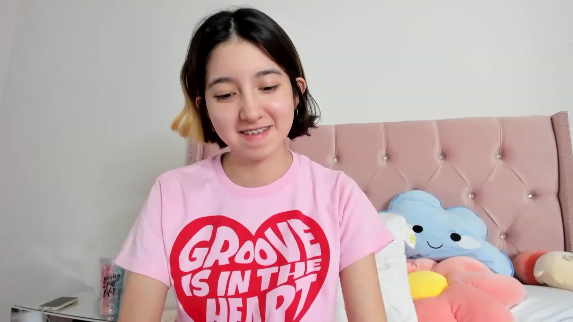 Gallery image thumbnail from Cherrycute666's myfreecams stream on, 01/13/2023, 13:59 image 16 of 20