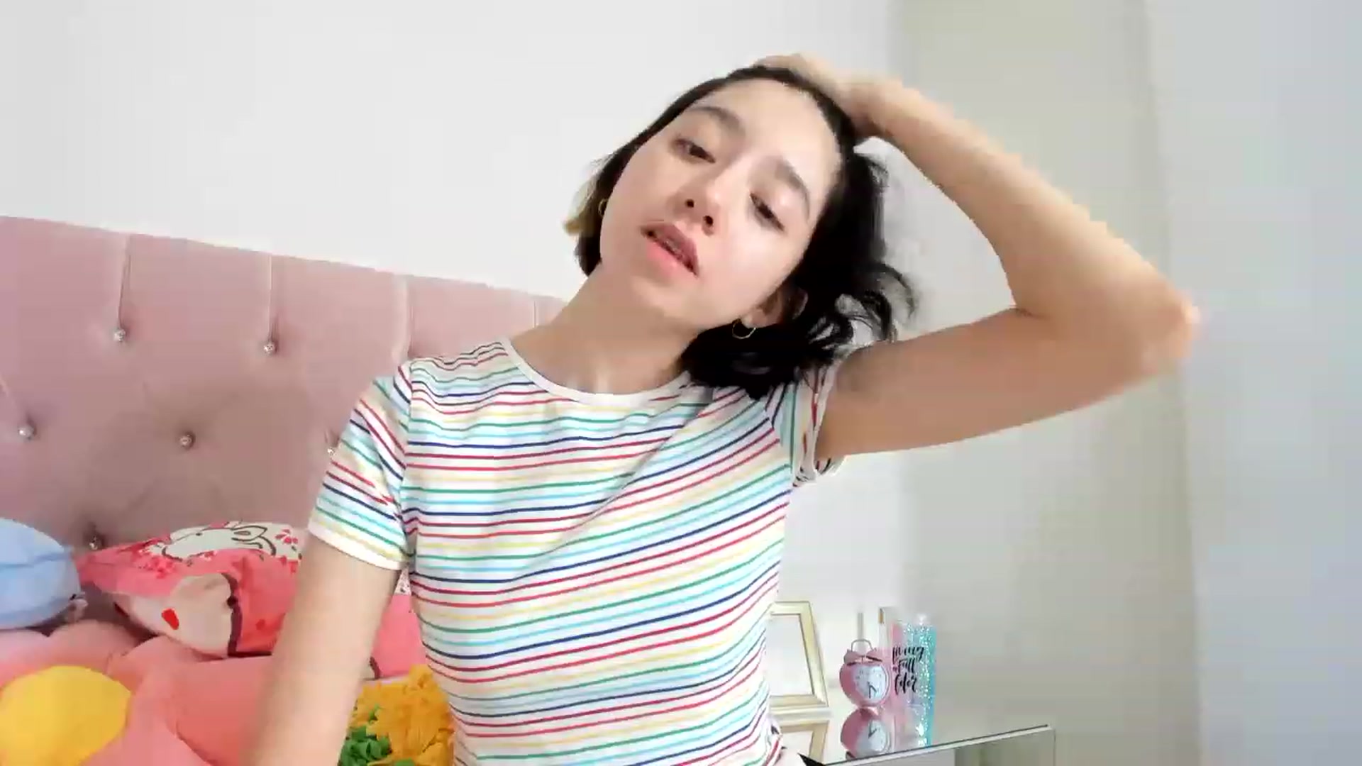 Gallery image thumbnail from Cherrycute666's myfreecams stream on, 01/16/2023, 12:24 image 19 of 20