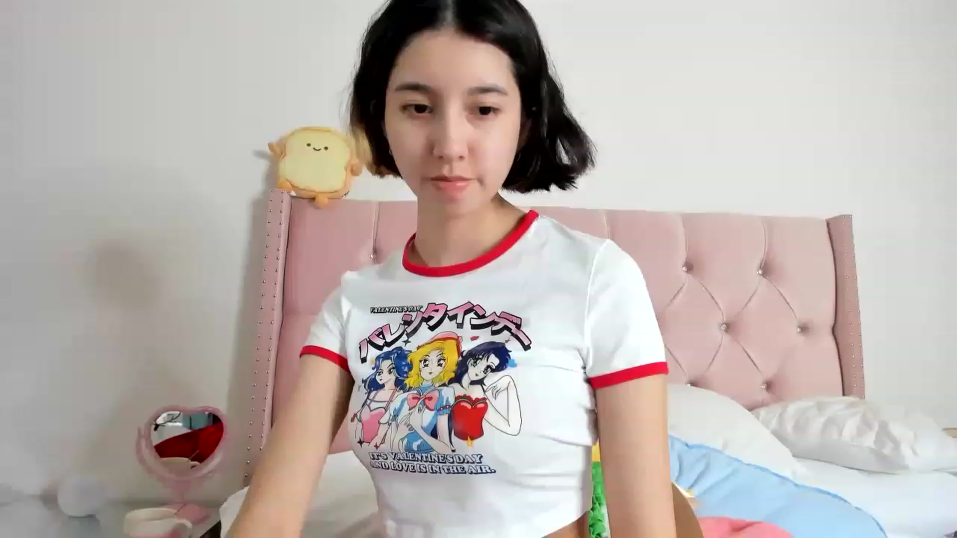 Gallery image thumbnail from Cherrycute666's myfreecams stream on, 01/17/2023, 09:04 image 3 of 20