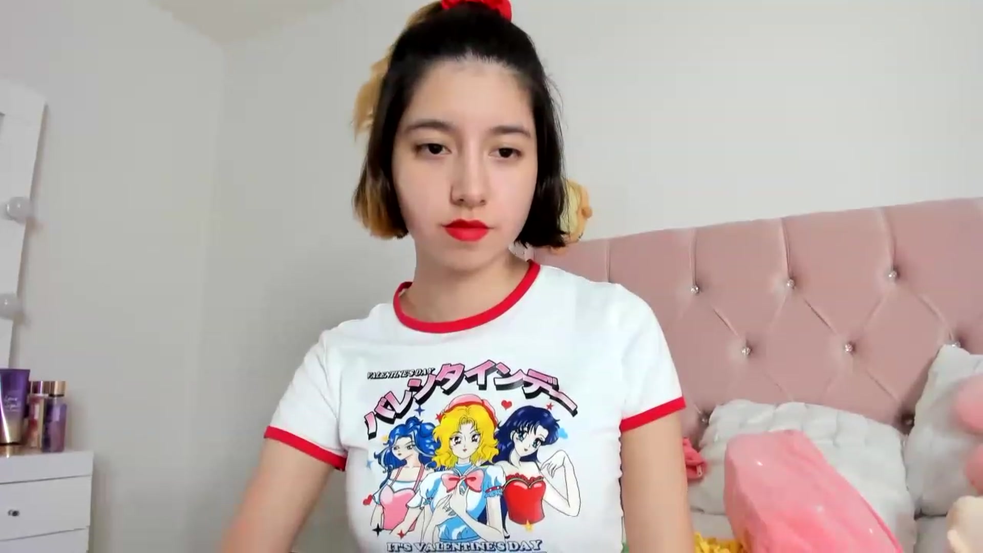 Gallery image thumbnail from Cherrycute666's myfreecams stream on, 01/18/2023, 06:12 image 9 of 20