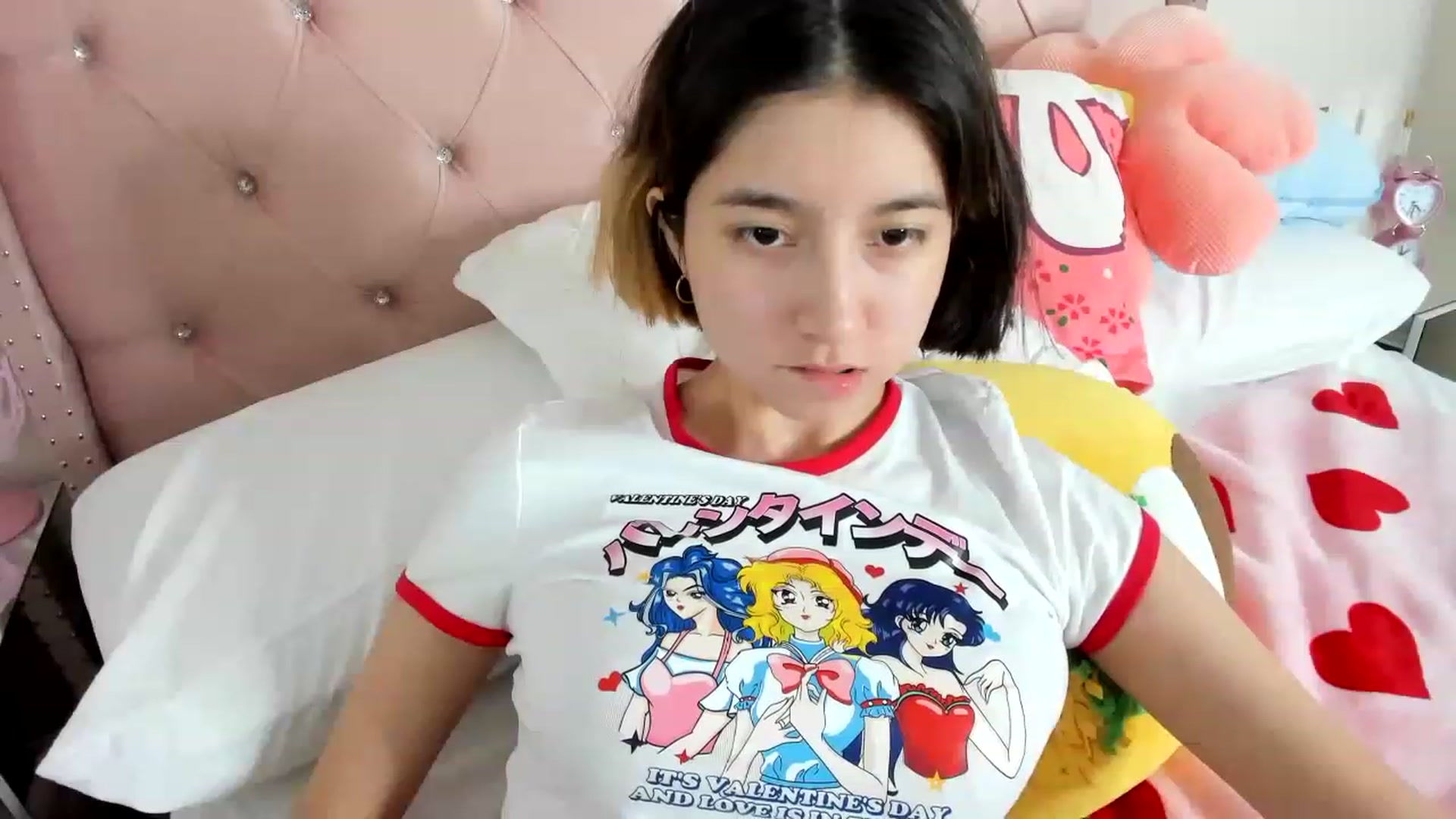 Gallery image thumbnail from Cherrycute666's myfreecams stream on, 01/18/2023, 11:45 image 20 of 20