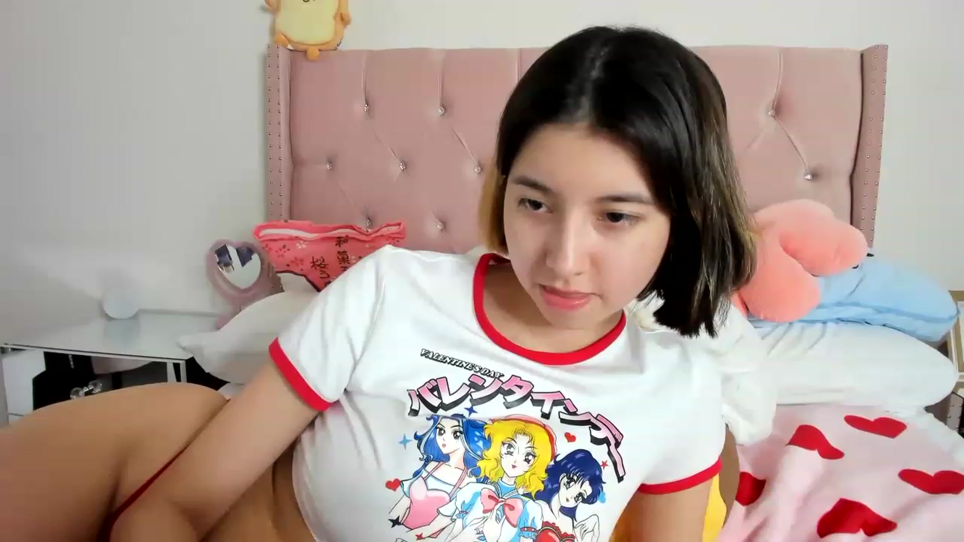 Gallery image thumbnail from Cherrycute666's myfreecams stream on, 01/18/2023, 11:45 image 2 of 20