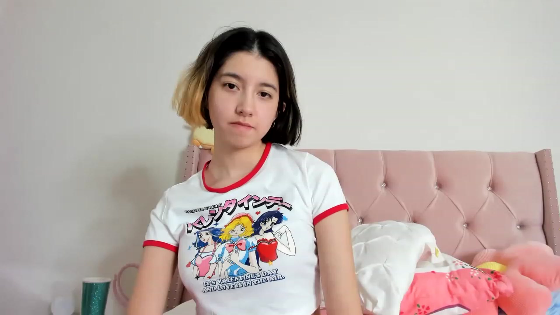 Gallery image thumbnail from Cherrycute666's myfreecams stream on, 01/18/2023, 15:03 image 8 of 20