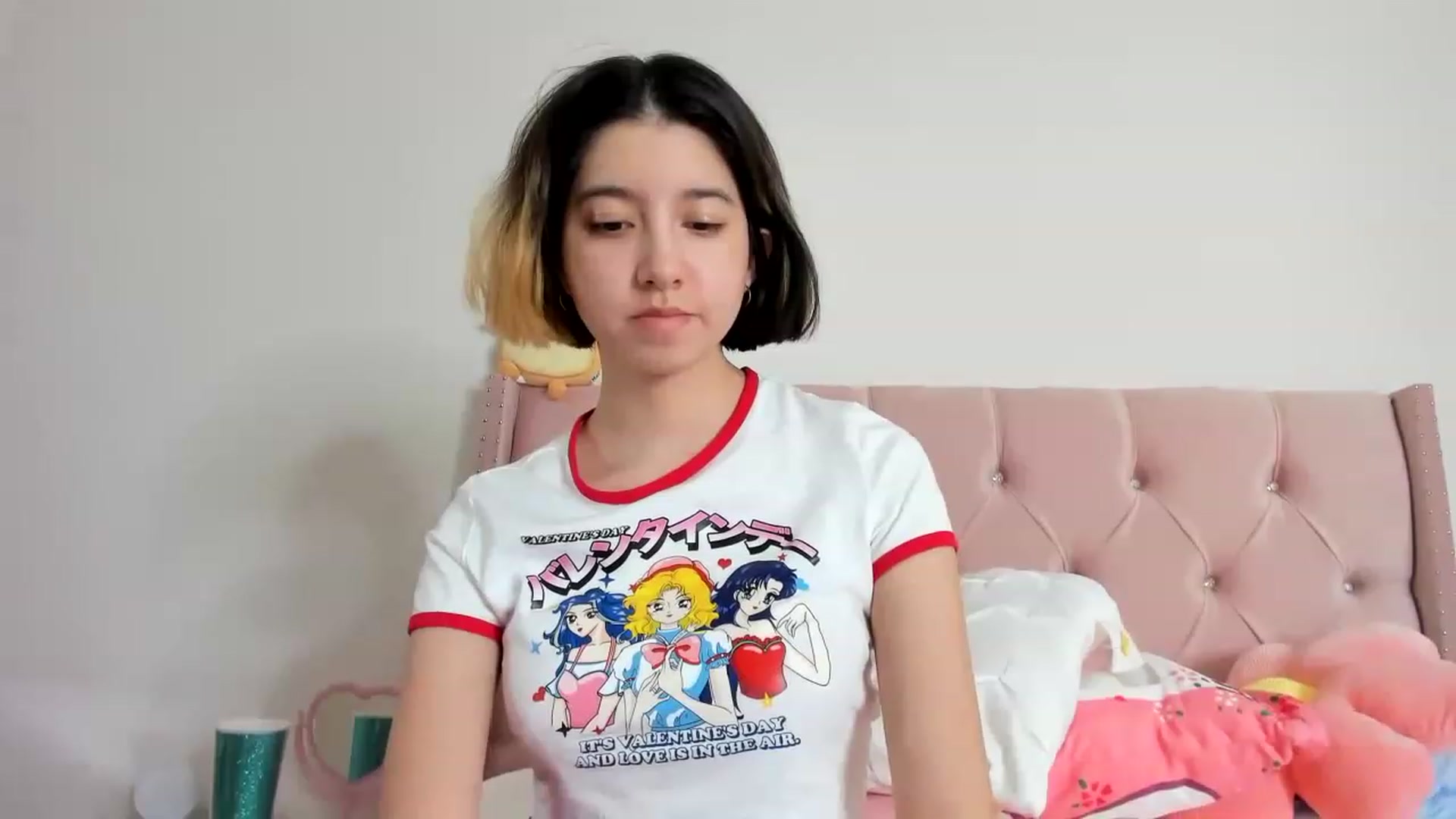 Gallery image thumbnail from Cherrycute666's myfreecams stream on, 01/18/2023, 15:03 image 9 of 20