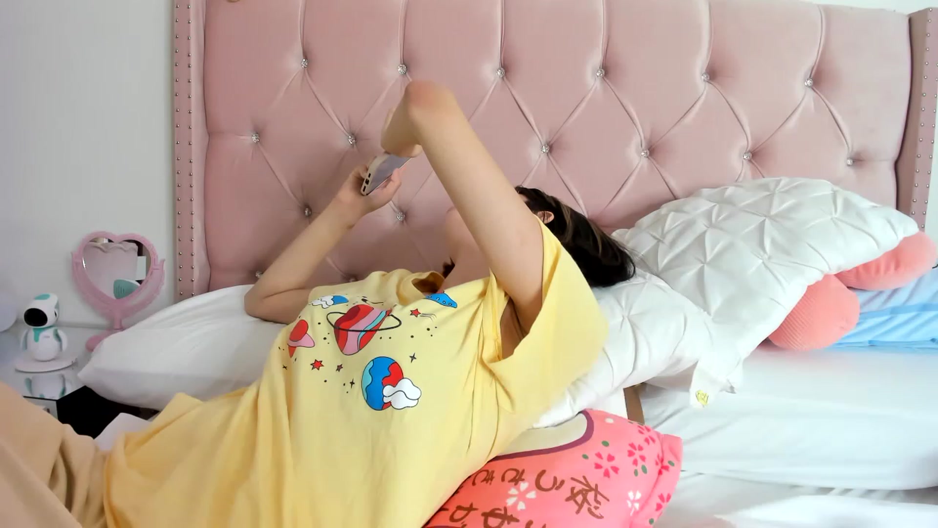 Gallery image thumbnail from Cherrycute666's myfreecams stream on, 01/20/2023, 13:06 image 2 of 20