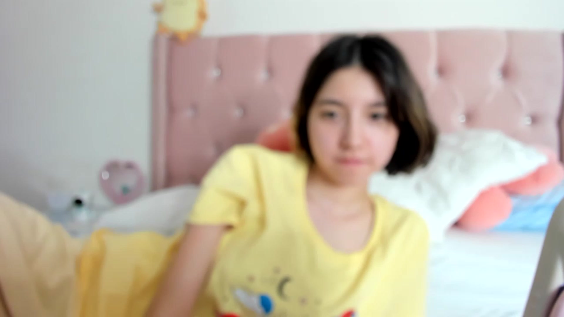 Gallery image thumbnail from Cherrycute666's myfreecams stream on, 01/20/2023, 13:06 image 15 of 20