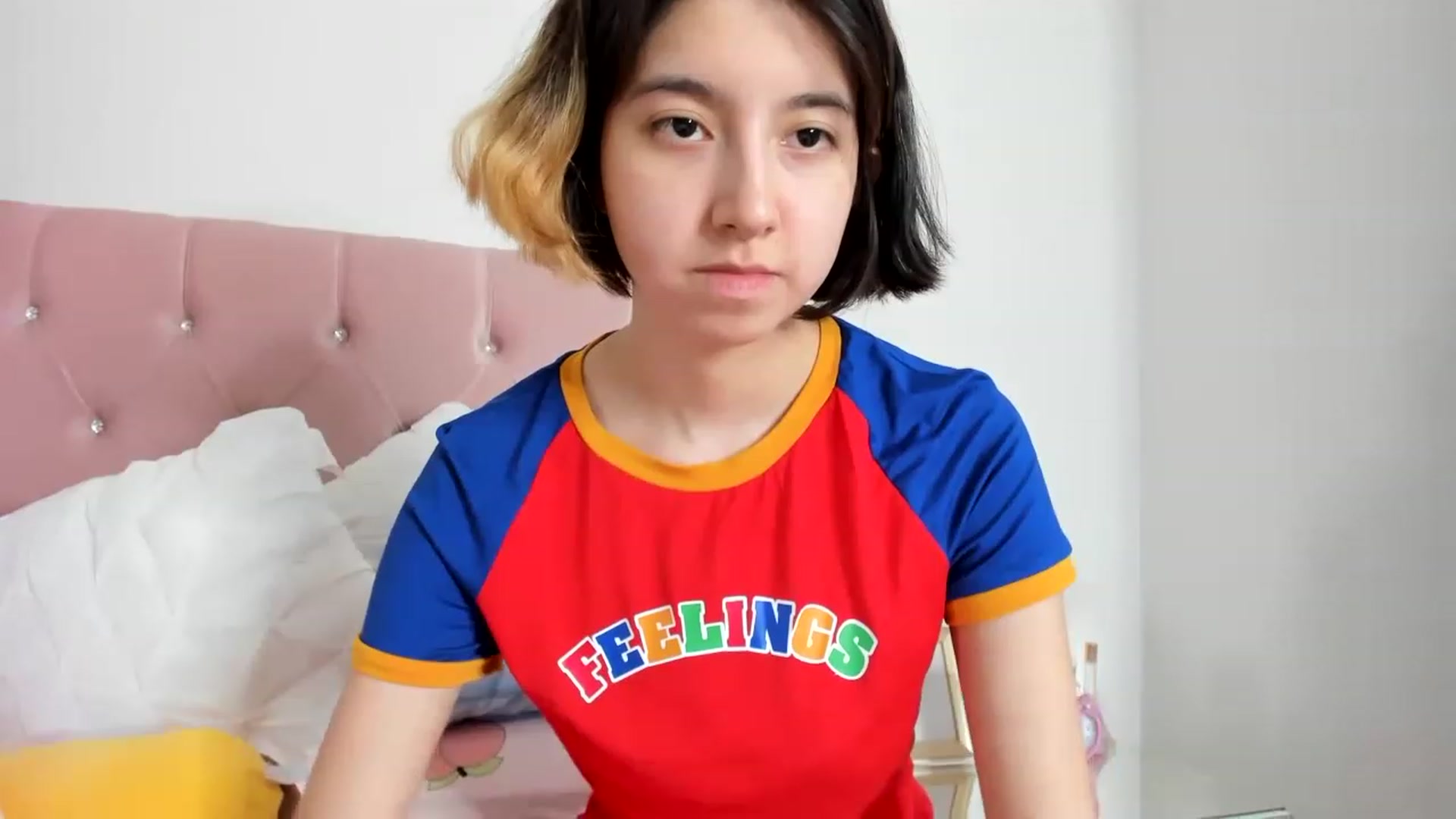 Gallery image thumbnail from Cherrycute666's myfreecams stream on, 01/21/2023, 05:06 image 19 of 20