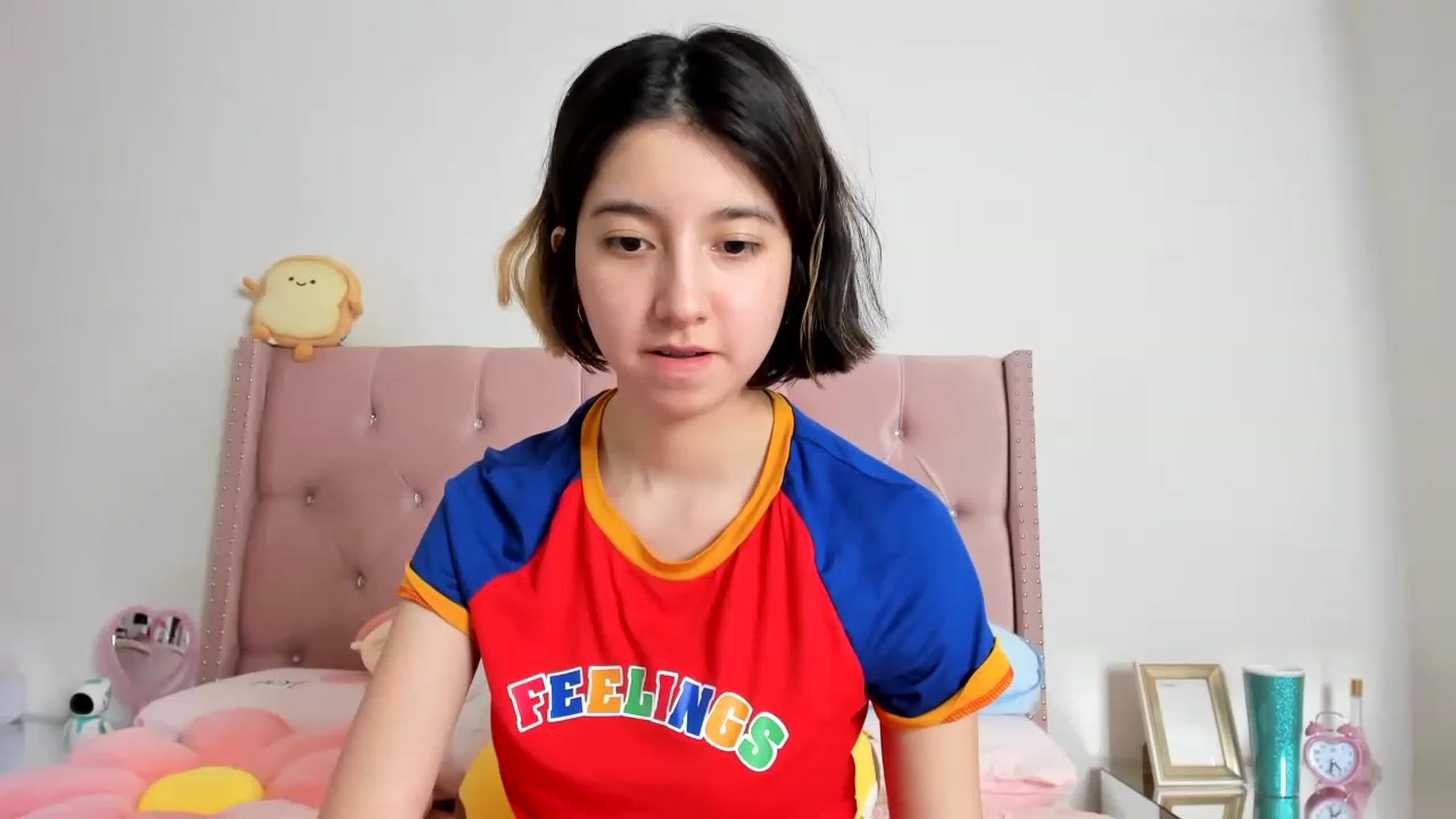 Gallery image thumbnail from Cherrycute666's myfreecams stream on, 01/21/2023, 09:17 image 20 of 20