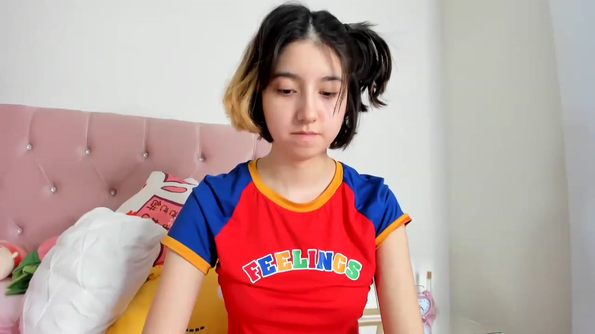 Gallery image thumbnail from Cherrycute666's myfreecams stream on, 01/21/2023, 13:28 image 8 of 20