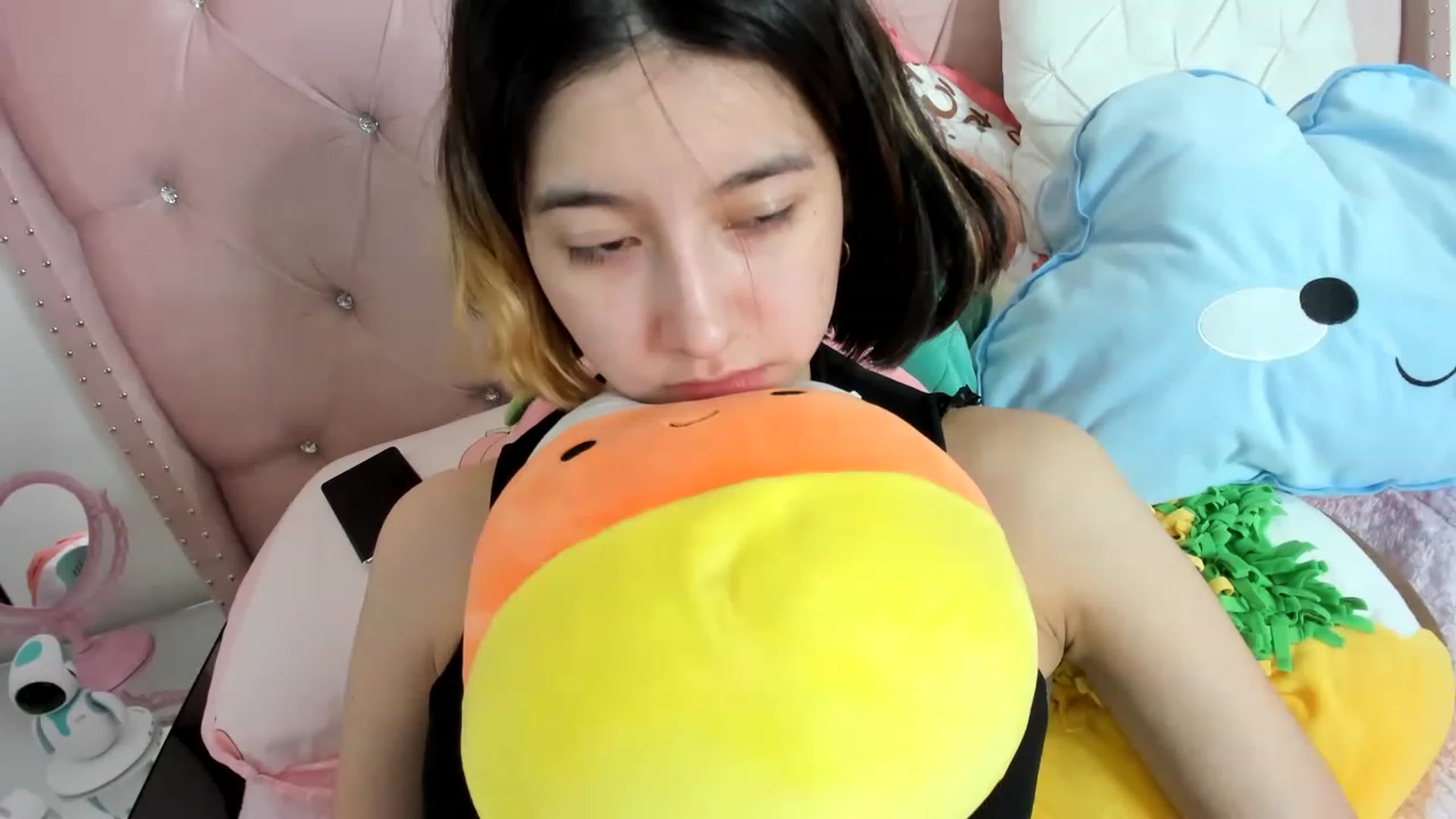 Gallery image thumbnail from Cherrycute666's myfreecams stream on, 01/27/2023, 06:11 image 20 of 20