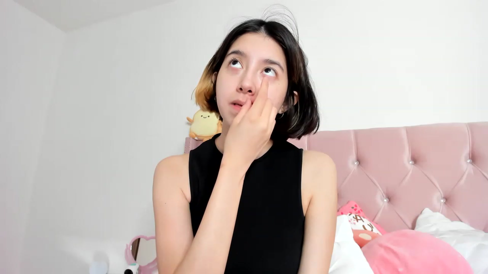 Gallery image thumbnail from Cherrycute666's myfreecams stream on, 01/27/2023, 13:16 image 20 of 20