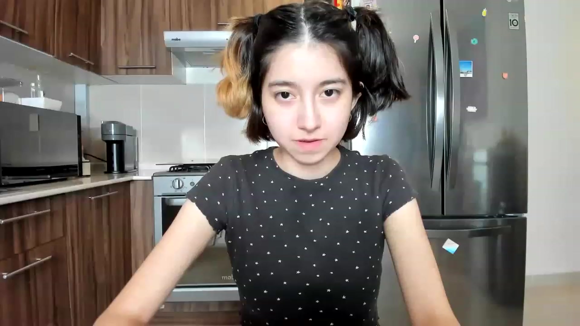 Gallery image thumbnail from Cherrycute666's myfreecams stream on, 01/28/2023, 10:53 image 11 of 20