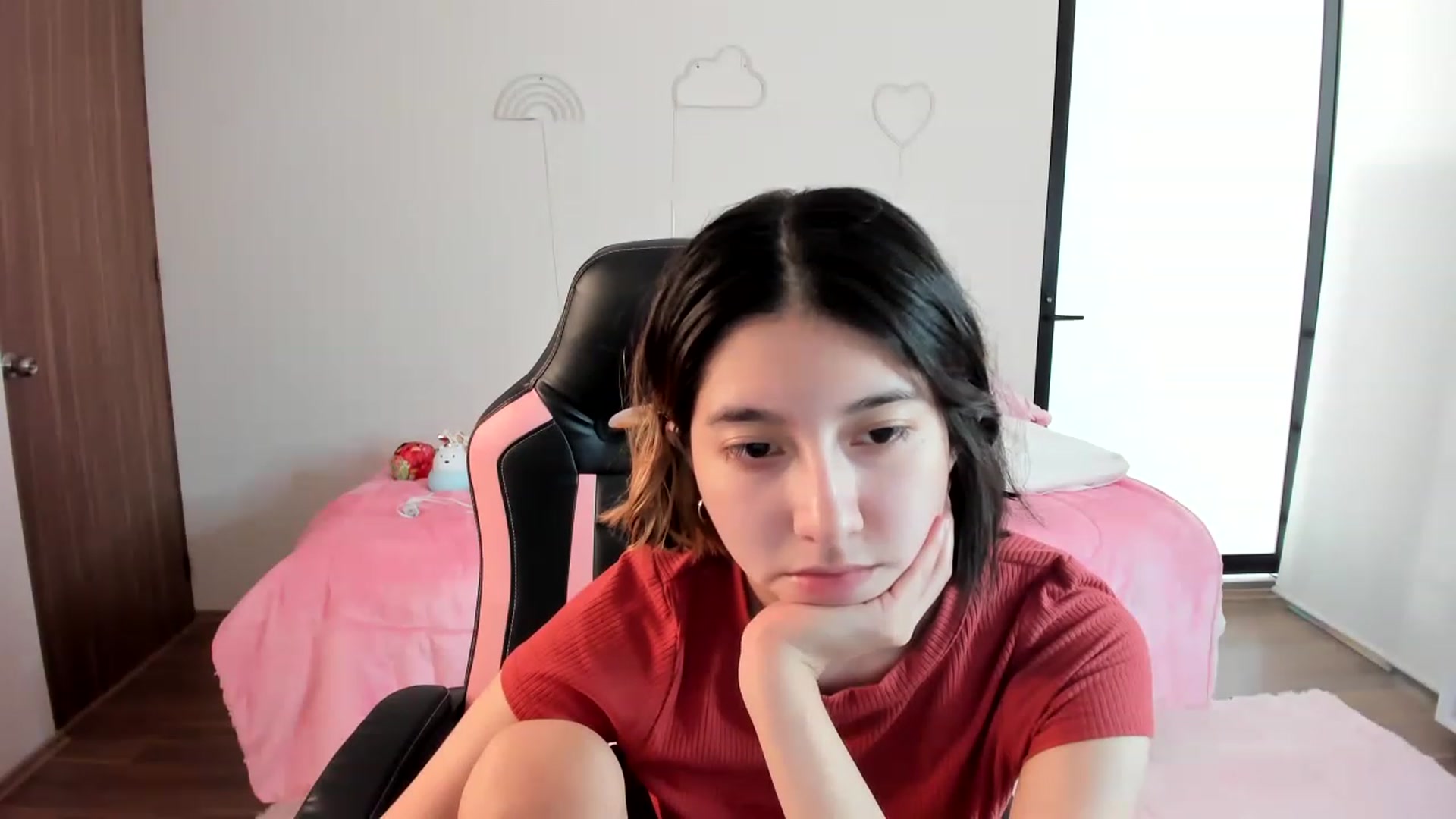 Gallery image thumbnail from Cherrycute666's myfreecams stream on, 01/29/2023, 18:51 image 11 of 20