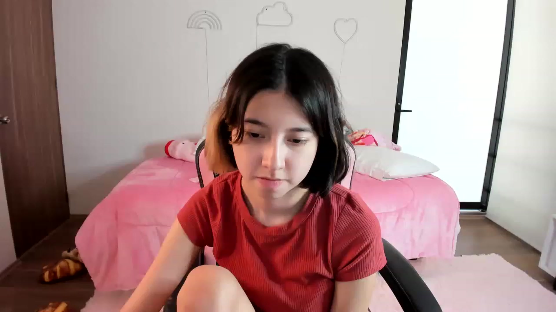 Gallery image thumbnail from Cherrycute666's myfreecams stream on, 01/29/2023, 20:53 image 10 of 20