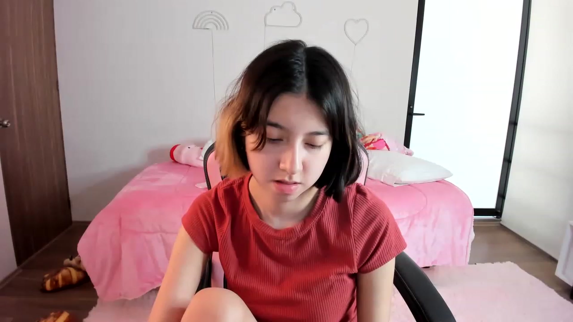 Gallery image thumbnail from Cherrycute666's myfreecams stream on, 01/29/2023, 20:53 image 13 of 20