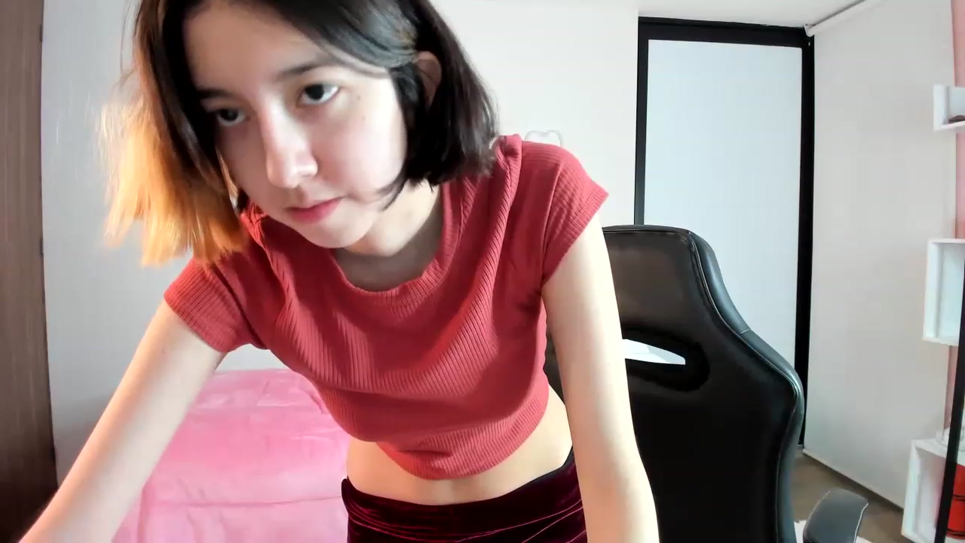 Gallery image thumbnail from Cherrycute666's myfreecams stream on, 01/30/2023, 07:17 image 10 of 20