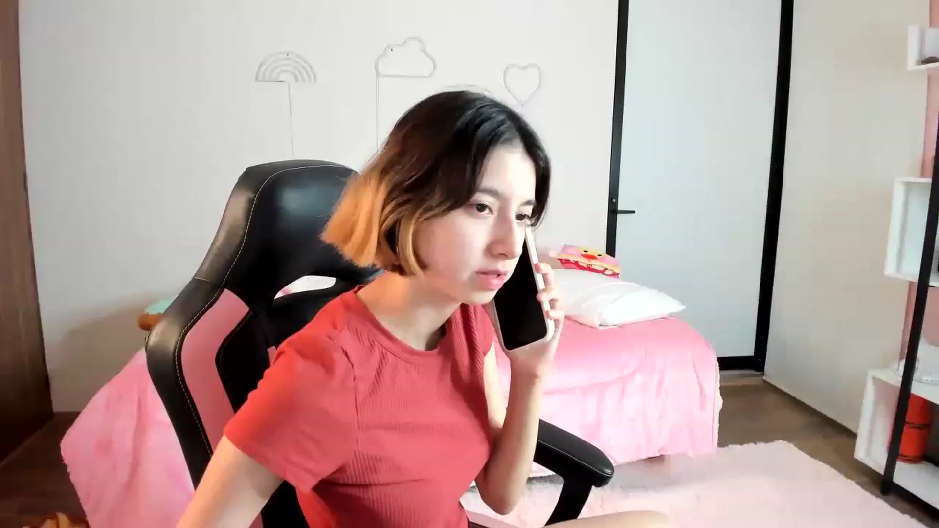 Gallery image thumbnail from Cherrycute666's myfreecams stream on, 01/30/2023, 07:17 image 4 of 20
