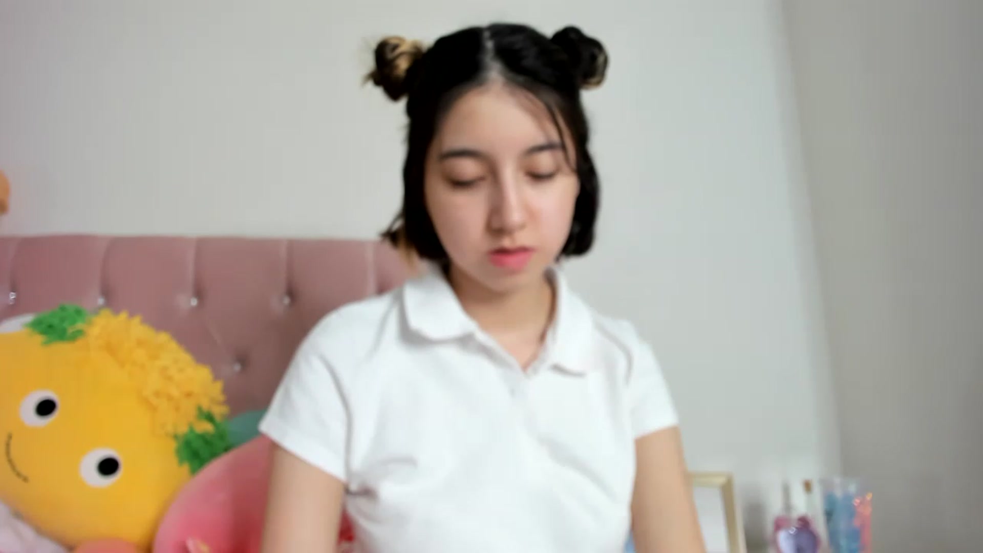 Gallery image thumbnail from Cherrycute666's myfreecams stream on, 02/05/2023, 09:26 image 8 of 20
