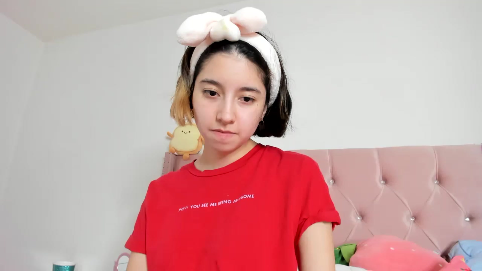 Gallery image thumbnail from Cherrycute666's myfreecams stream on, 02/06/2023, 11:23 image 14 of 20