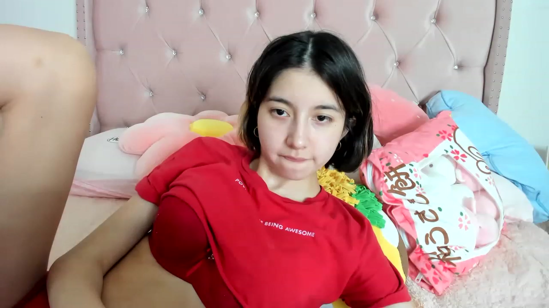 Gallery image thumbnail from Cherrycute666's myfreecams stream on, 02/06/2023, 11:23 image 20 of 20
